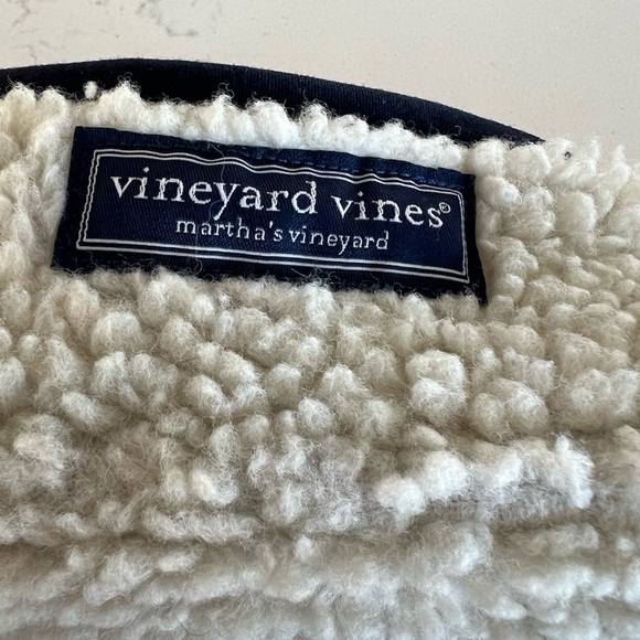 Vineyard Vines SuperShep Fleece with Green Piping - Picture 3 of 5
